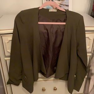 Green comfy blazer